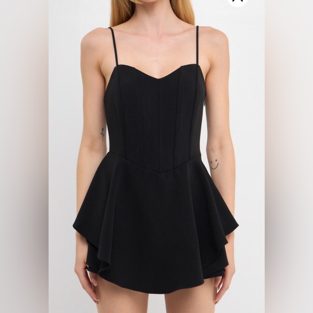 Endless rose corset romper. Size medium. Worn once. Like new.